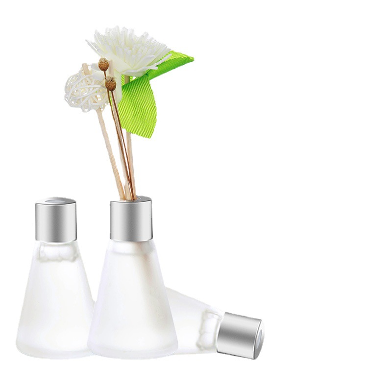 Custom Reed Diffuser | Zen Tea & Lavender Aroma | Minimalist Cone Bottle | All-Season Scent Diffusion