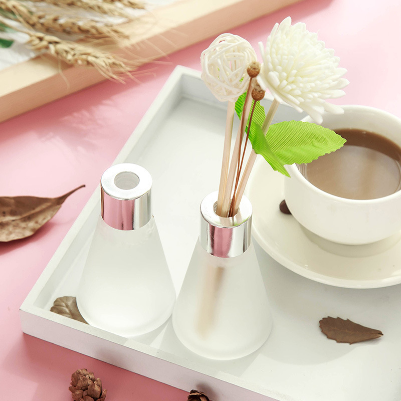 Custom Reed Diffuser | Zen Tea & Lavender Aroma | Minimalist Cone Bottle | All-Season Scent Diffusion