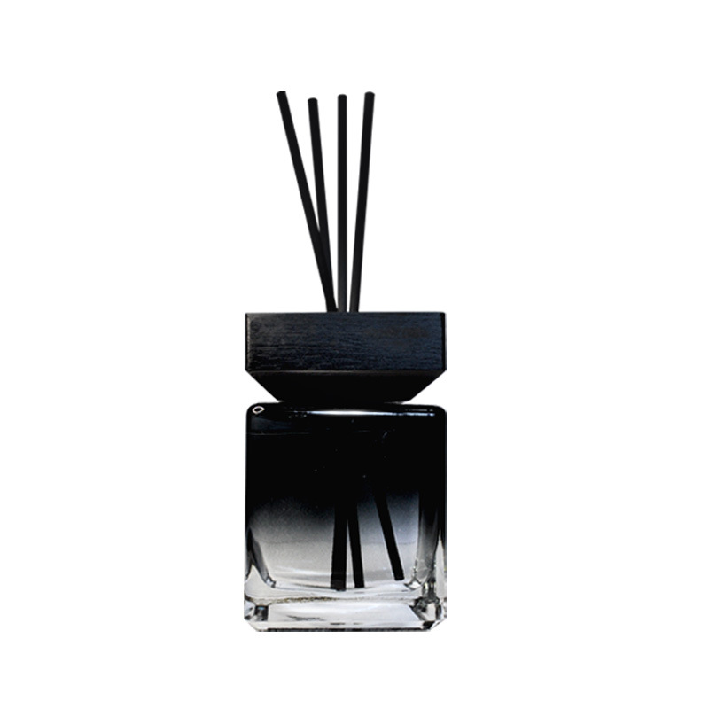 500ml Reed Diffuser with Wooden Lid | Oud & Sandalwood Scent for Office & Luxury Spaces