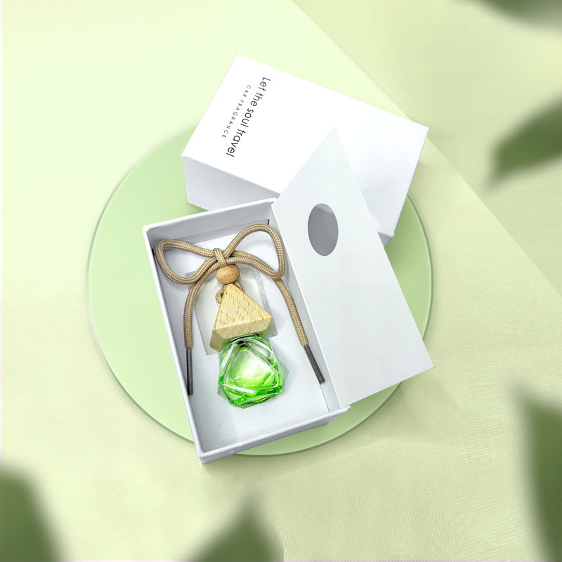 Car fragrance gift set | gradient color design | luxury perfume-inspired | long-lasting vent hanger