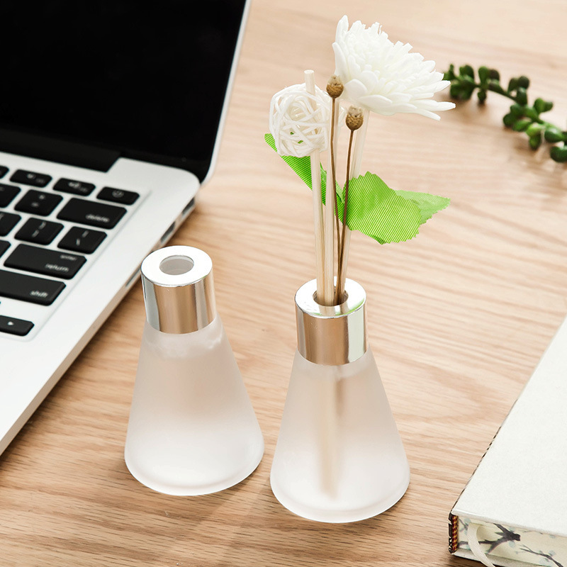 Custom Reed Diffuser | Zen Tea & Lavender Aroma | Minimalist Cone Bottle | All-Season Scent Diffusion